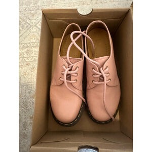 Women's Dr. Martens 1461 Peach virgina Oxford Flats US 7